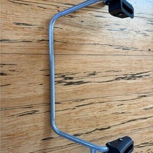 Bob adapter for Britax infant carseat